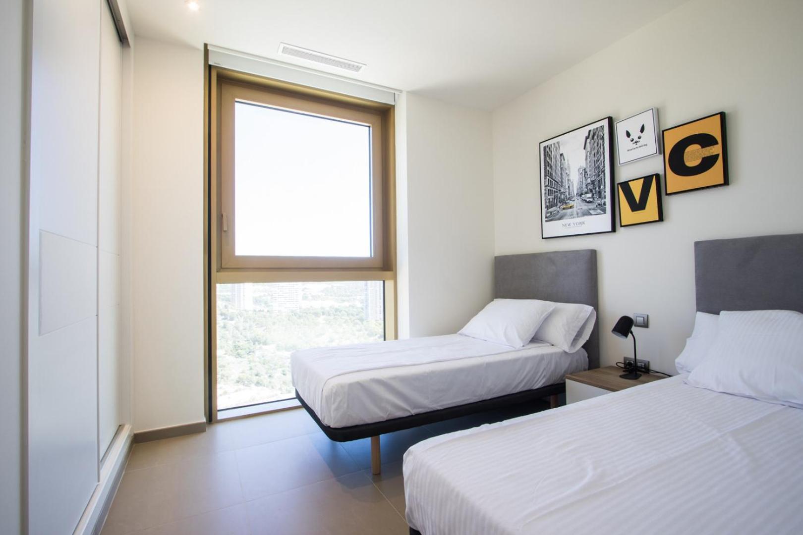 Intempo By Holuxe - 203 - 20Th Floor Apartment เบนิดอร์ม ภายนอก รูปภาพ